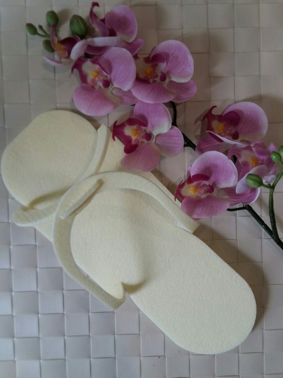 Одноразовые тапочки-трансформеры 4мм белые